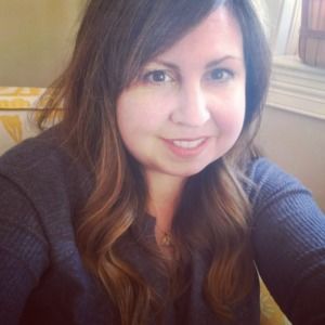 Meet your Posher, Elizabeth